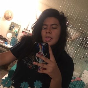 Meet your Posher, Eva