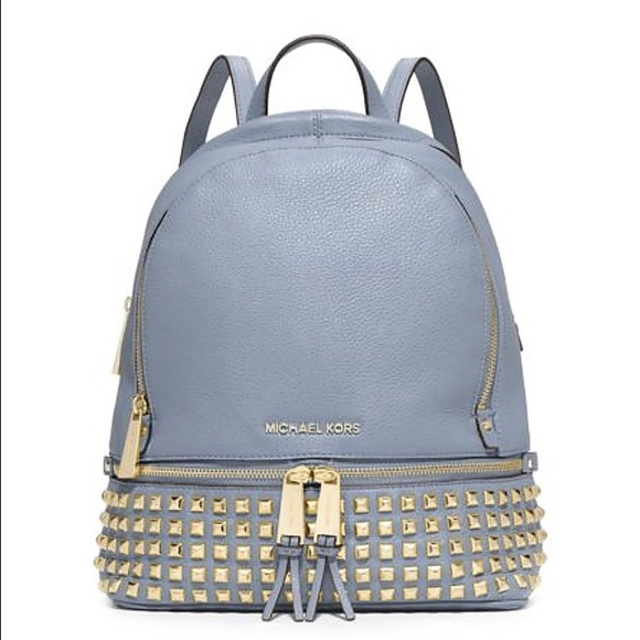 ISO x small rhea in pale blue or cornflower.