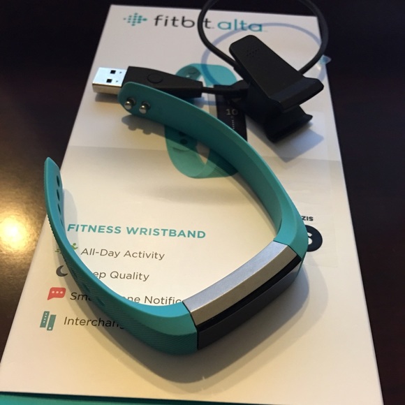 Fitbit Alta Turquoise Size Small