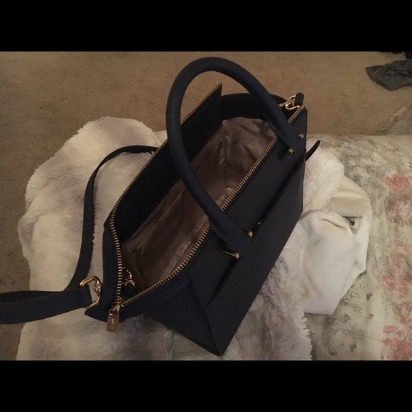 Michael Kors - Picture 4 of 4