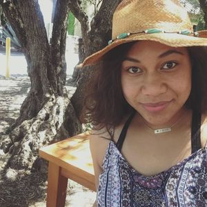 Meet your Posher, Saane