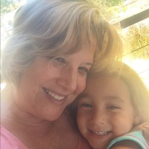 Meet your Posher, Sherry