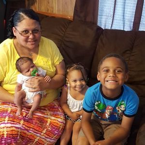 Meet your Posher, Sandra kay