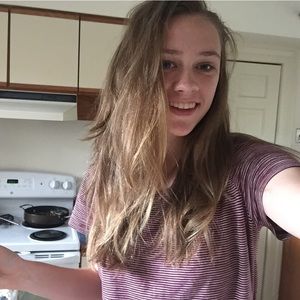 Meet your Posher, Ellen