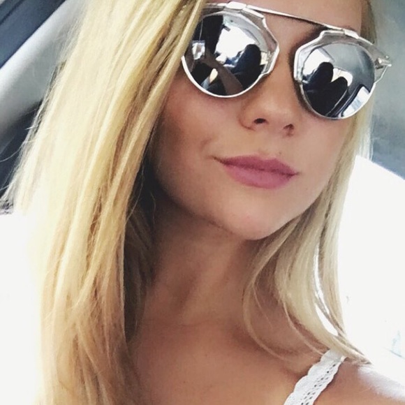 Quay Australia Accessories - 🎁LAST 1 Ibiza Sunglasses Silver NWT