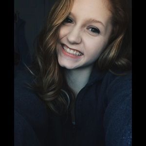 Meet your Posher, Mckayla