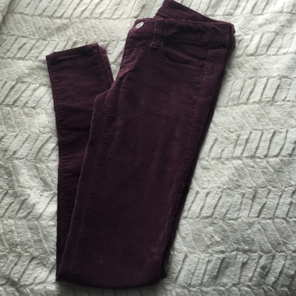 American eagle corduroy maroon skinny jeans