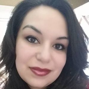 Meet your Posher, Candace