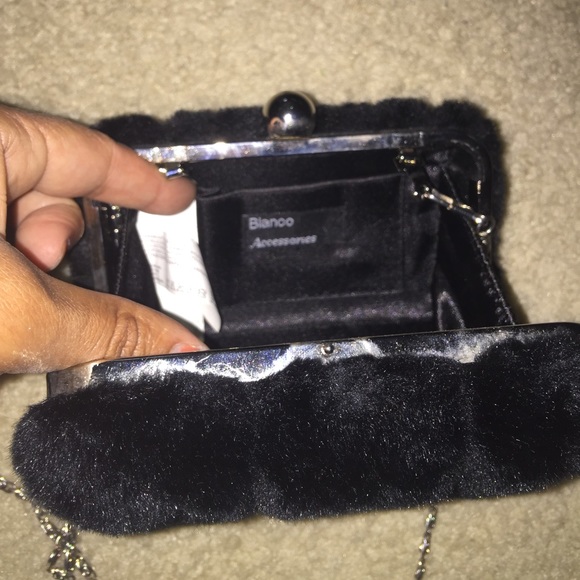 Purse - Picture 3 of 4