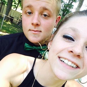 Meet your Posher, Jenni