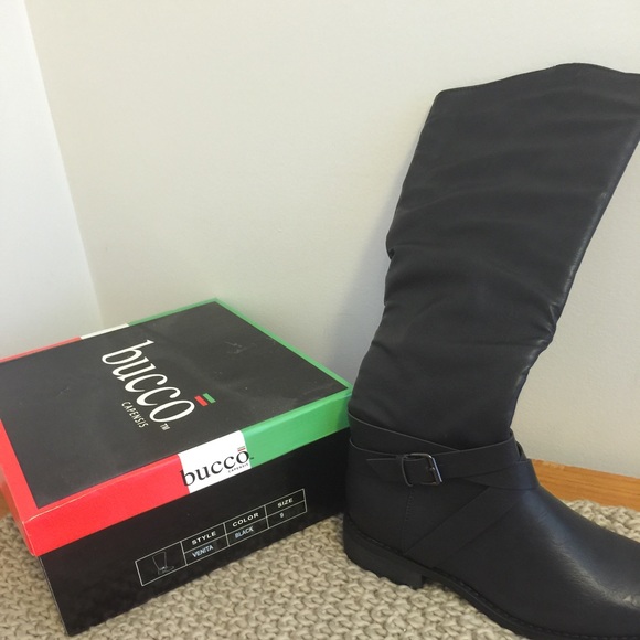 Never worn - Tall black boots - Picture 1 of 2