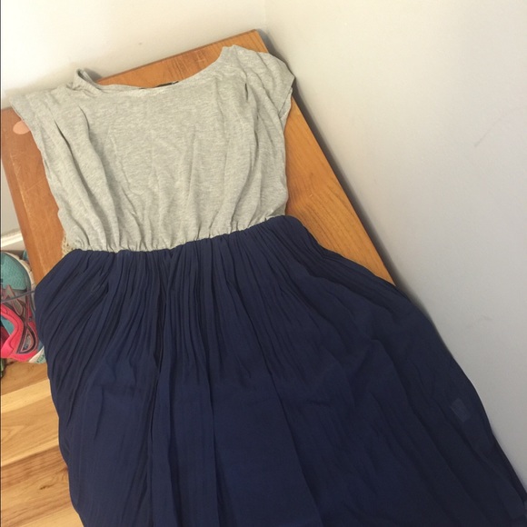 Fun navy, grey dress - Picture 1 of 2