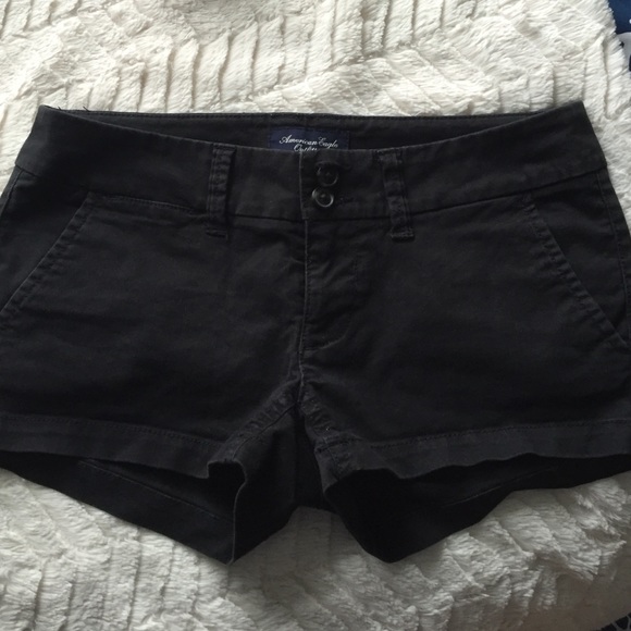 American eagle black shorts