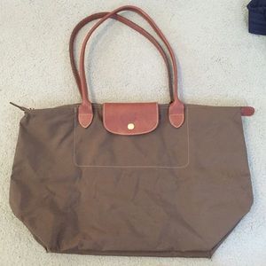 Large olive longchamp bag