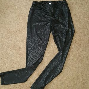 Cheetah print leggings