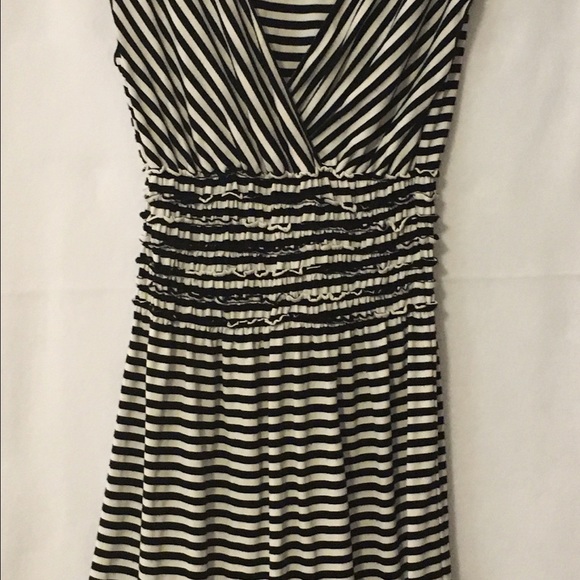Sophie Max Cute Comfortable Knit Dress. Size M