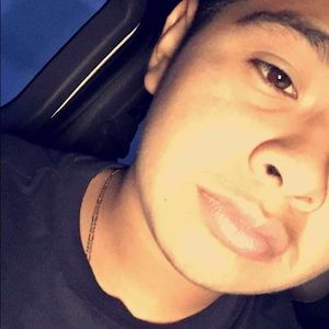 Meet your Posher, Gio