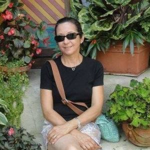 Meet your Posher, Cynthia