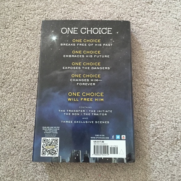 Four by Veronica Roth - Picture 2 of 2