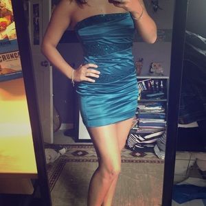 Body Con beautiful homecoming dress size M