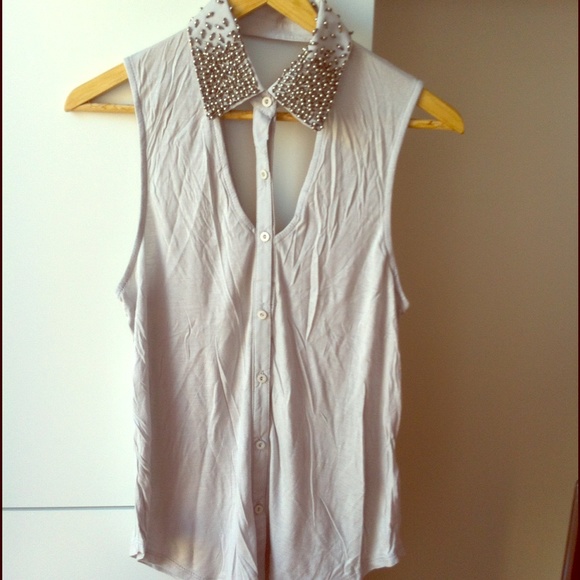 Urban Outfitters studded collar cut out top Sz S