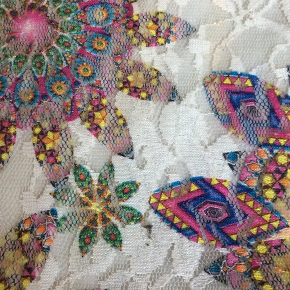 Ragdoll and Rockets lace top. - Picture 3 of 3