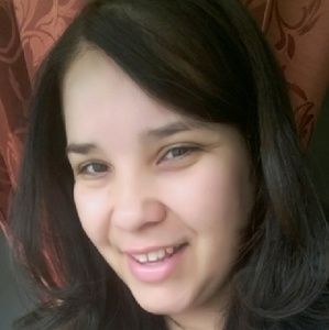 Meet your Posher, Paola