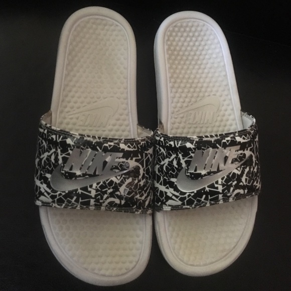 Custom Nike sliders!