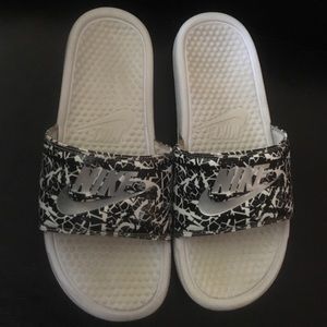 Custom Nike sliders!