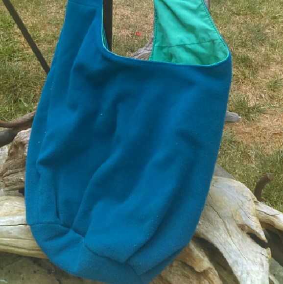 Old Navy large hobo cross body