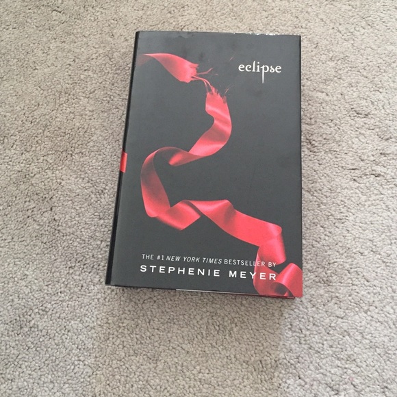 Eclipse by Stephanie Meyer