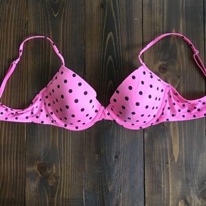 Tshirt Demi bra from PINK.