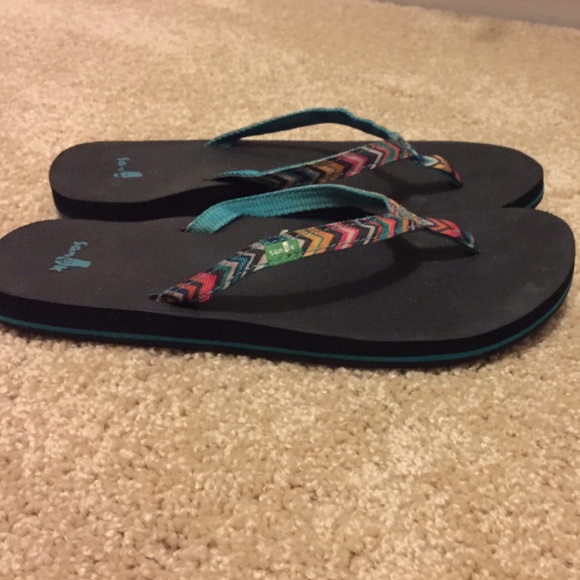 Women's Sanuk flip flops