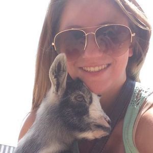 Meet your Posher, Nicole