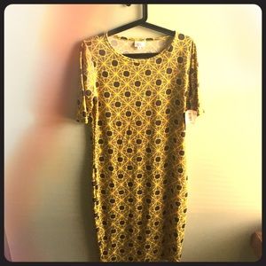 NWT LuLaRoe Julia Dress- Yellow & Gray Geometric