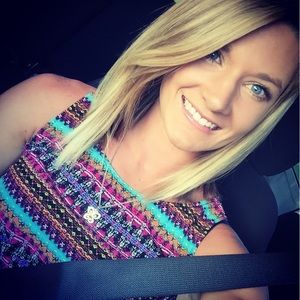 Meet your Posher, Robin