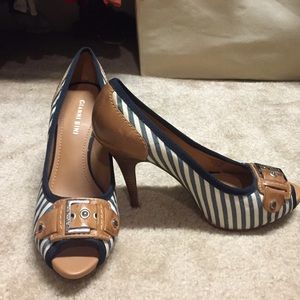 Gianni Bini nautical striped heels