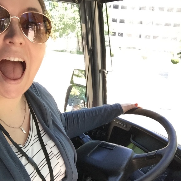 Meet your Posher, Corinne - Picture 10 of 12