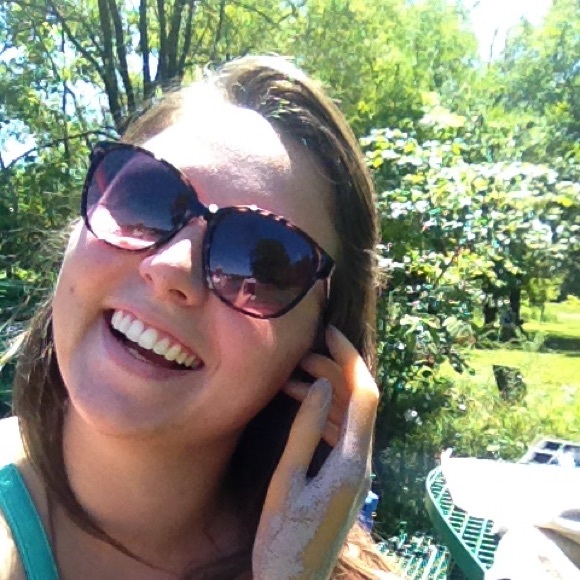 Meet your Posher, Corinne - Picture 11 of 12