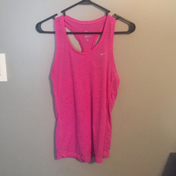 Nike tank