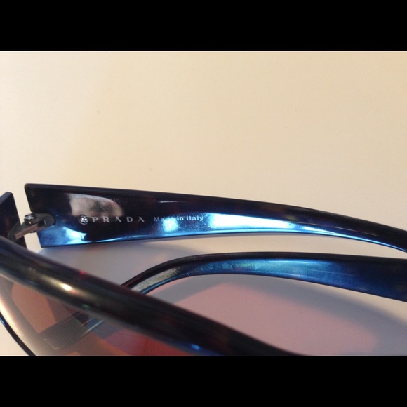 Prada Spr03e Tortoise Shell Sunglasses - image 4