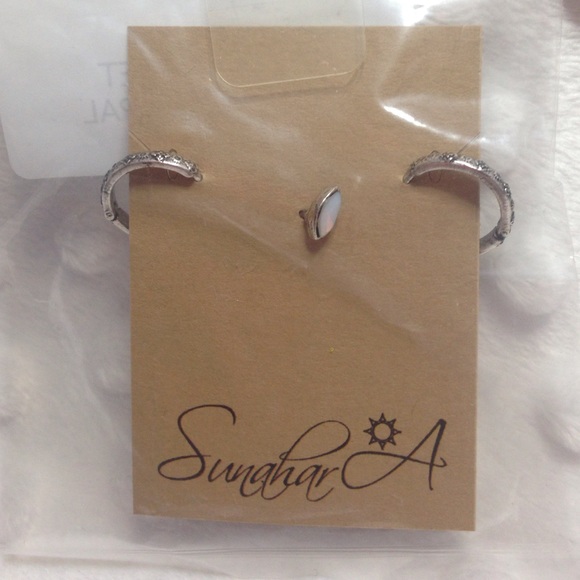 Sunahara Trio Earring sets - Picture 4 of 7