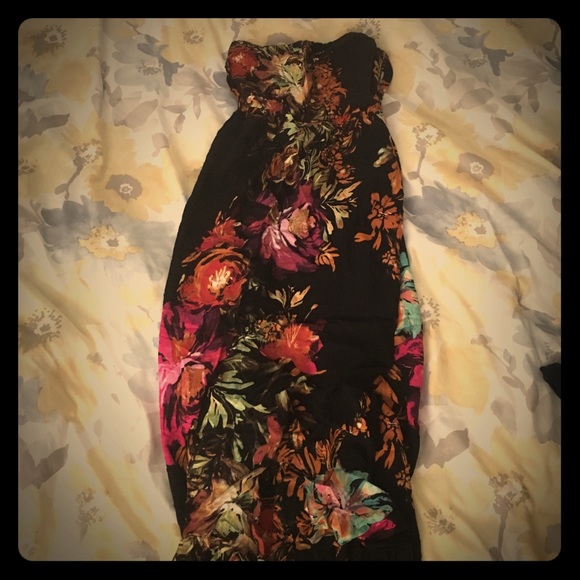 Floral Maxi Dress!