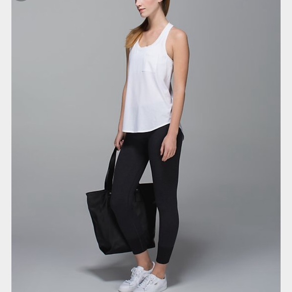 Original Lululemon yogi racerback size 6 oatmeal.