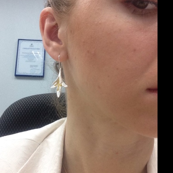 925 Sterling silver flower earrings - Picture 2 of 4