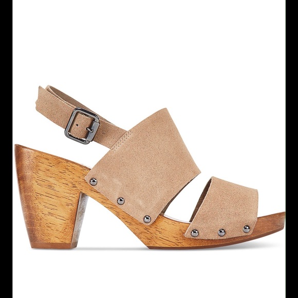 🆕🎉🎉 KELSI DAGGER SANDALS 🎉🎉 - Picture 1 of 4