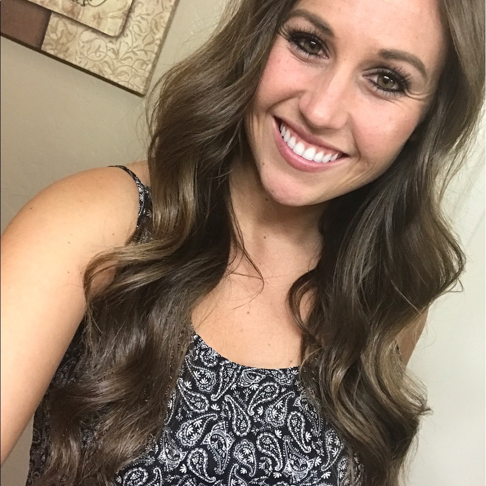 Meet your Posher, Megan