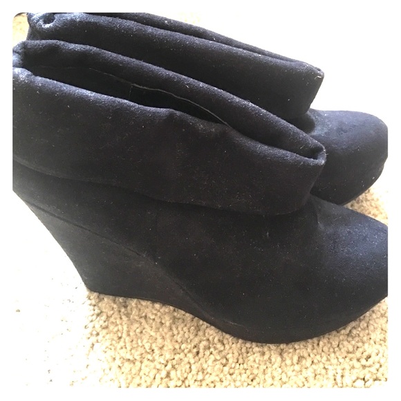 Wedge ankle boots/booties