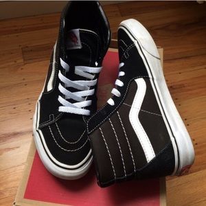Vans Sk8 Hi Women's 7.5