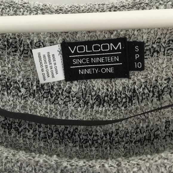 California Striped gray Knit Volcom Sweater - Picture 2 of 4